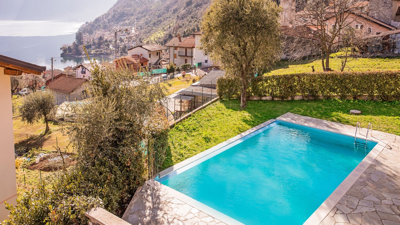 Photo of Patio Balcony in Ossuccio