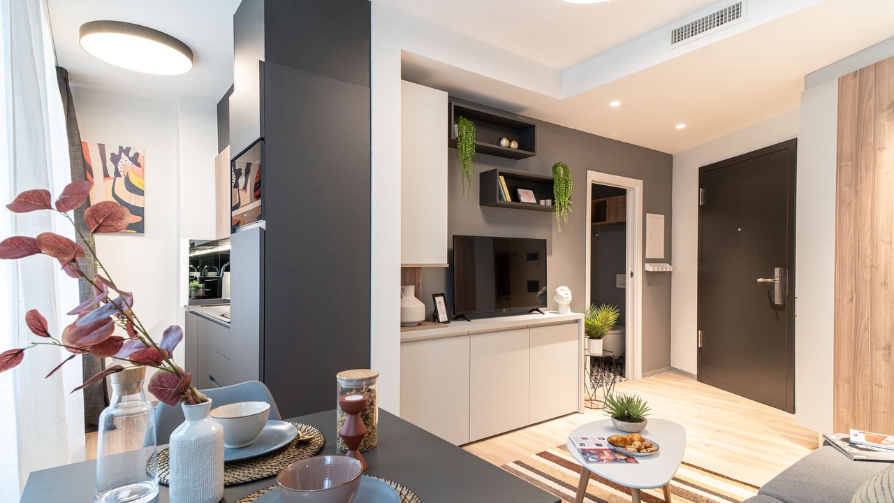 Photo of Livingroom in Coulouvreniere Rois