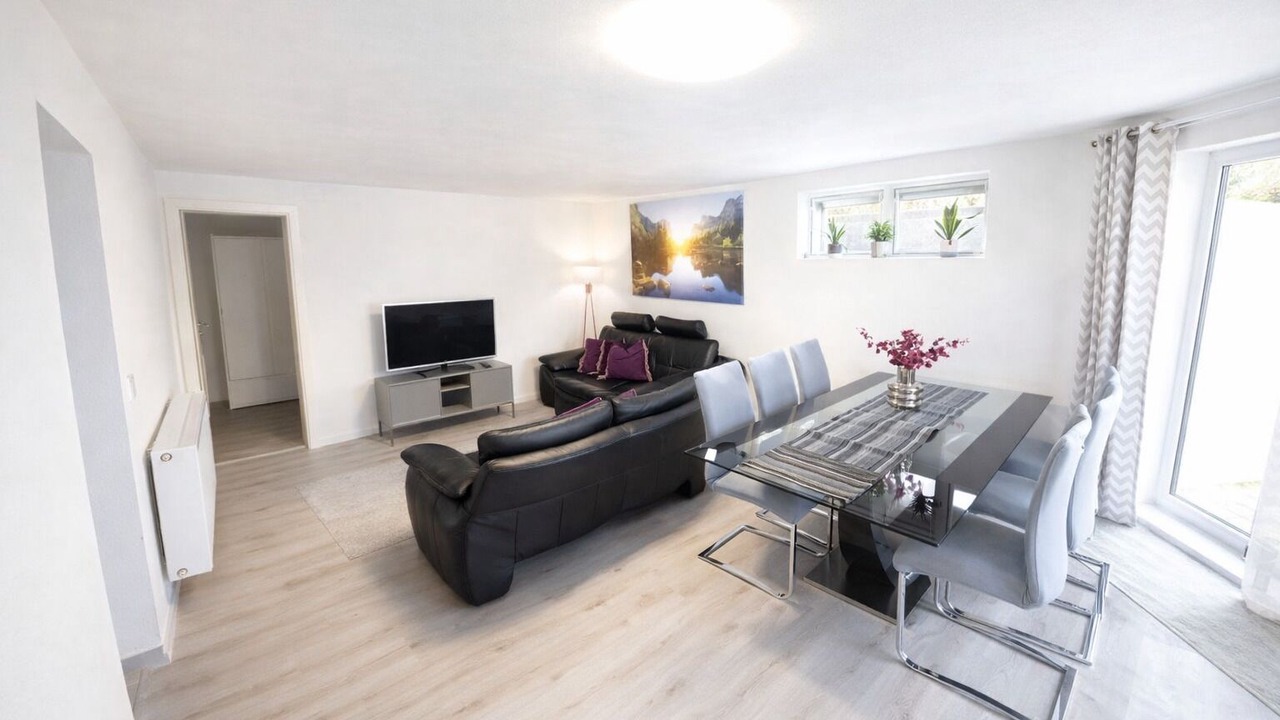 Photo of Livingroom in Busserach
