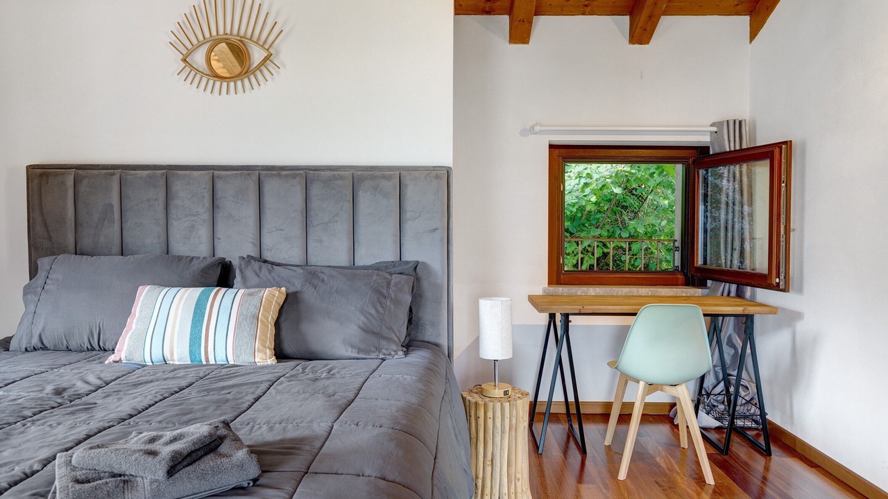 Photo of Bedroom in Como