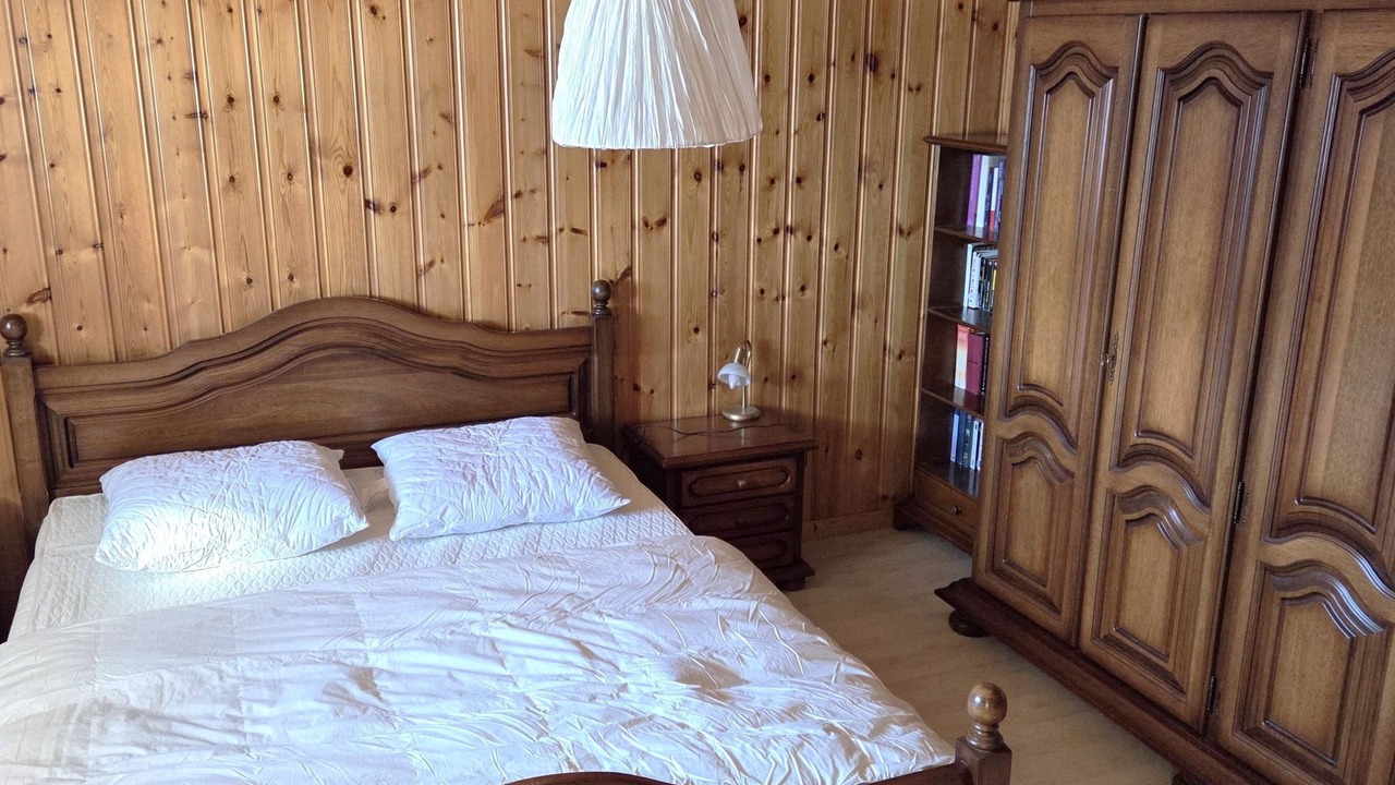Photo of Bedroom in Champoussin