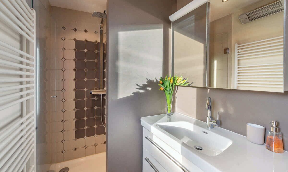 Photo of Bathroom in Huenibach
