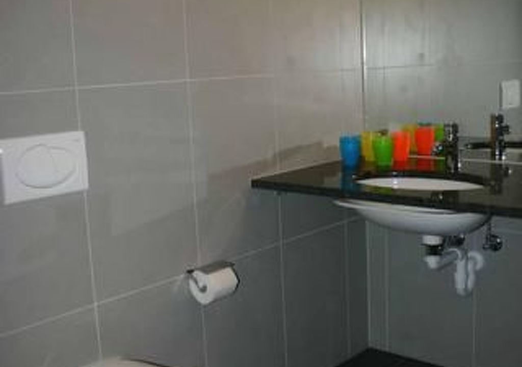 Photo of Bathroom in Samedan
