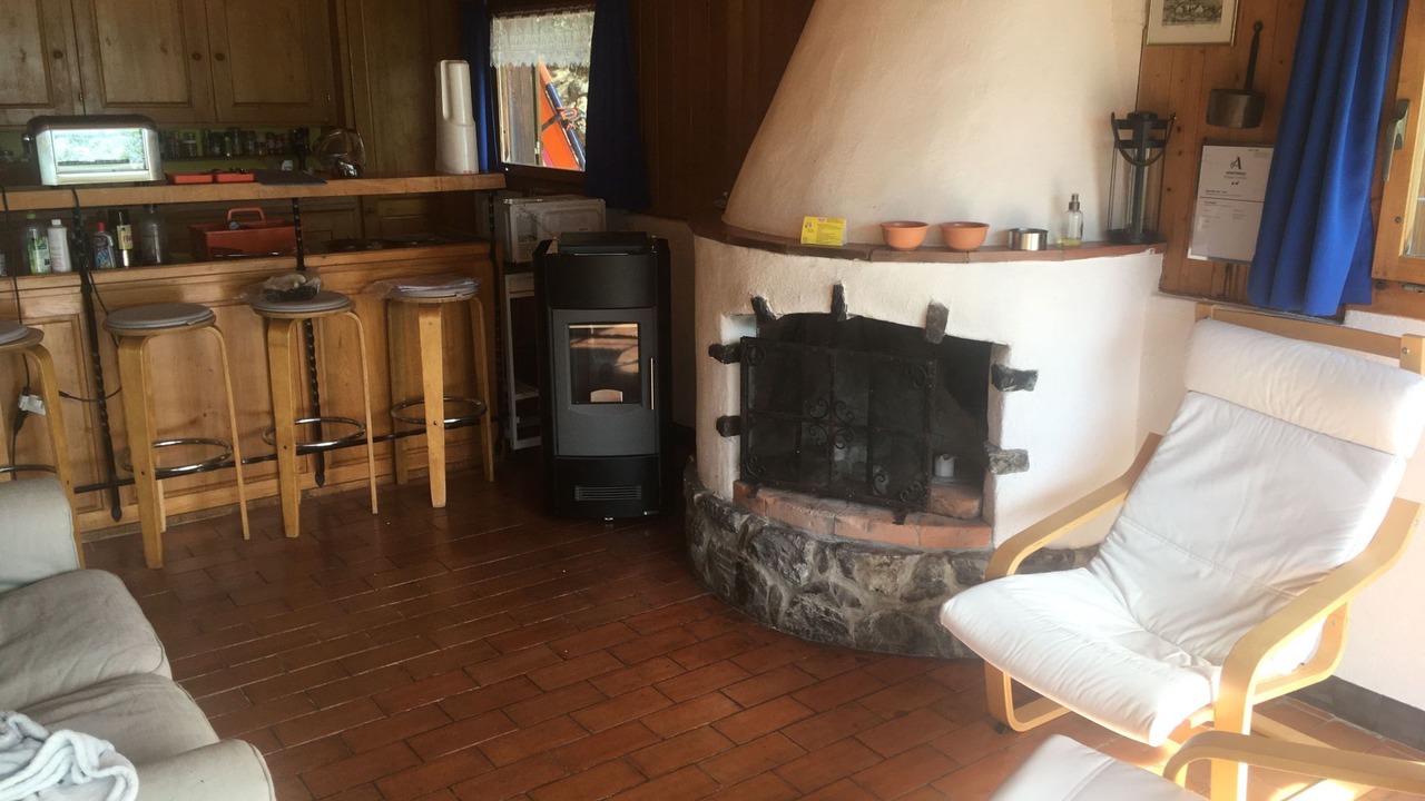 Photo of Others in Quarten