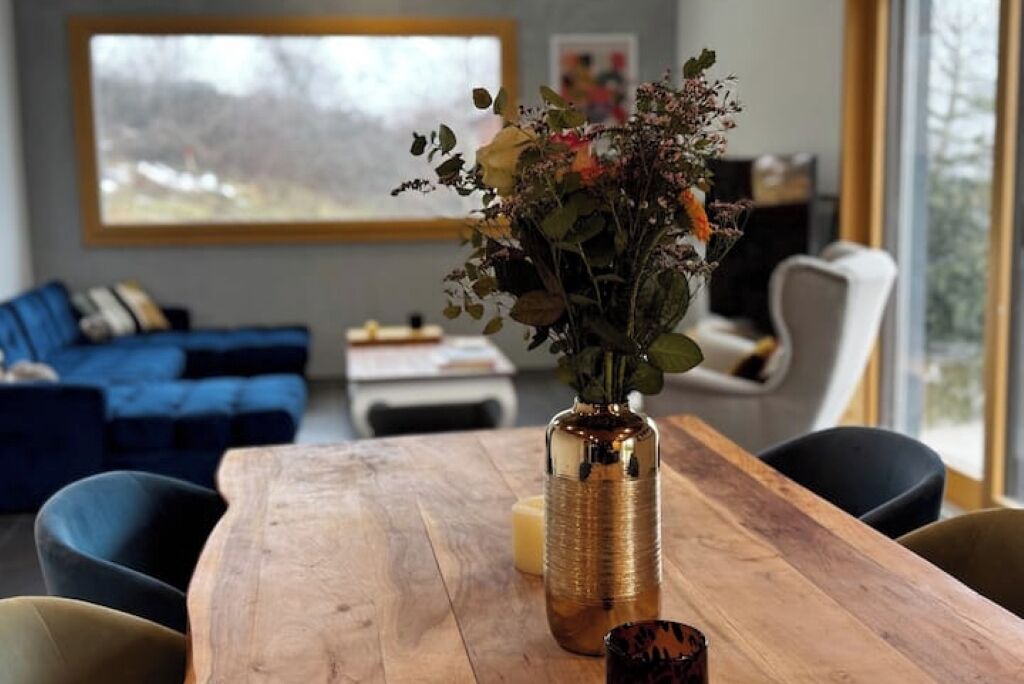 Photo of Livingroom in Saint-Legier-La Chiesaz