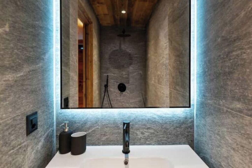 Photo of Bathroom in Champery