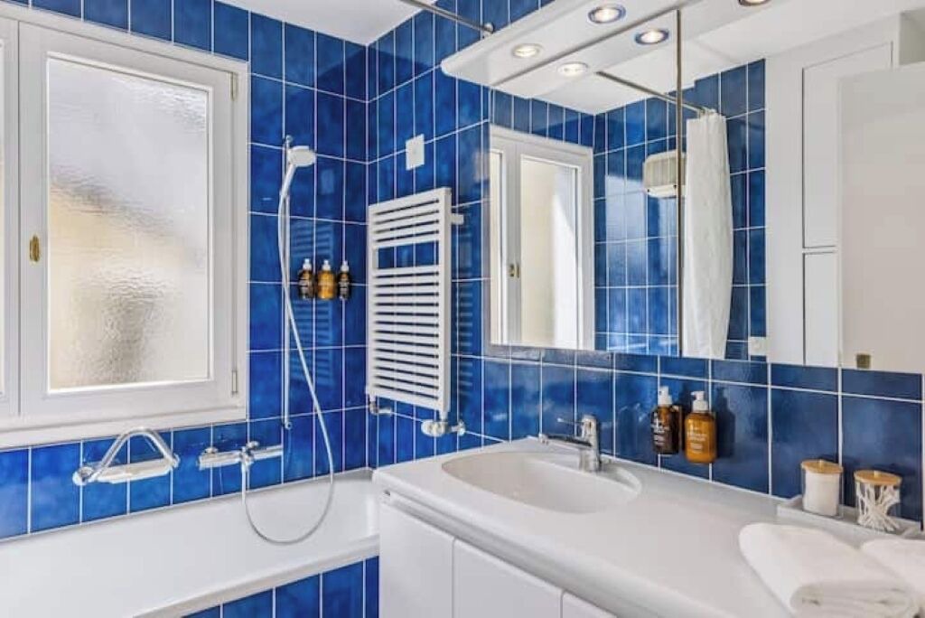 Photo of Bathroom in Old Town
