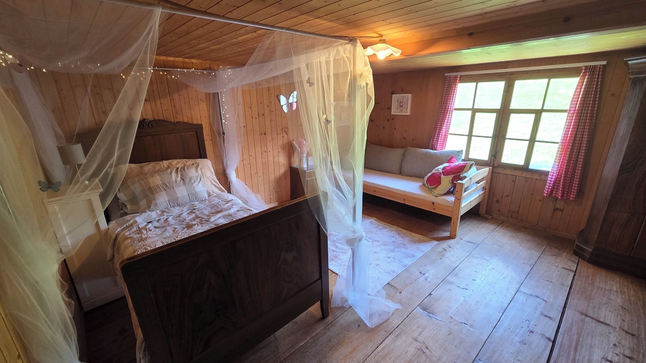 Photo of Bedroom in Amden