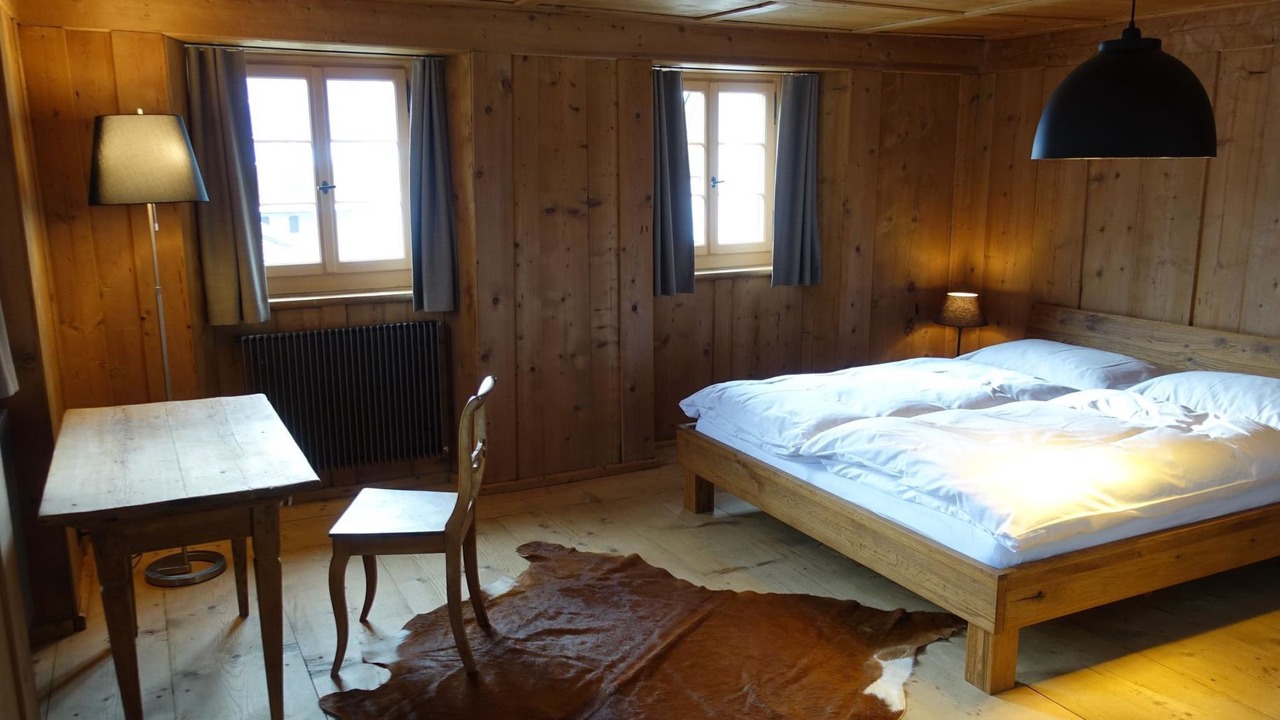 Photo of Bedroom in Salouf