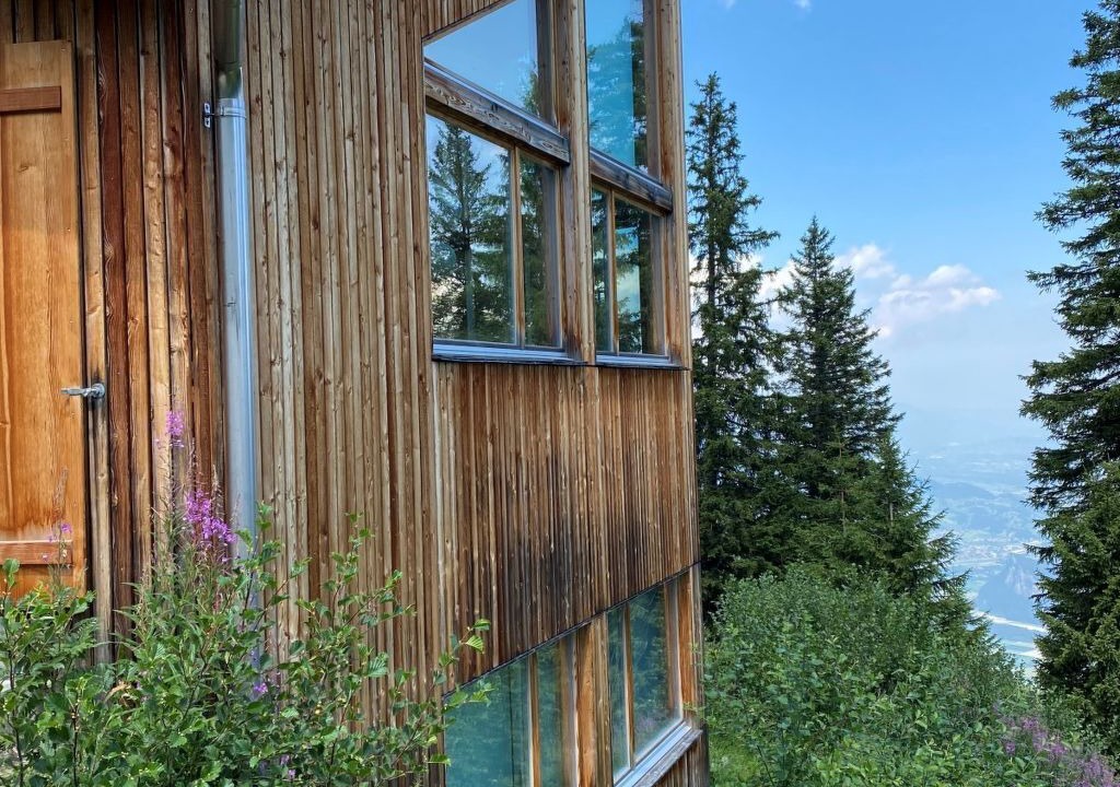 Photo of Outdoor in Valens