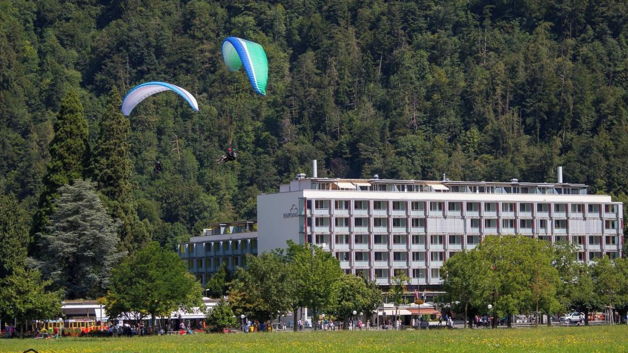 Photo of Others in Central Interlaken