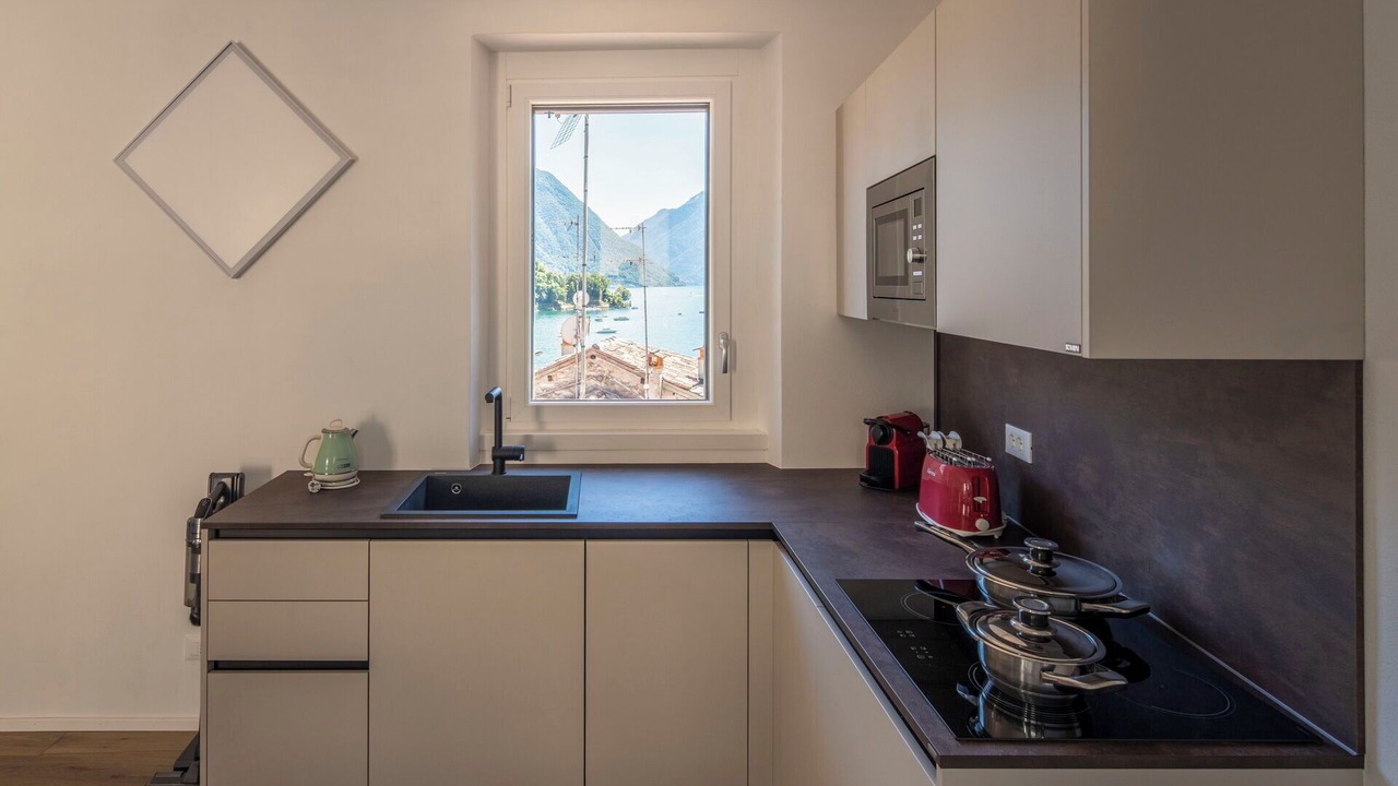 Photo of Bedroom in Ossuccio