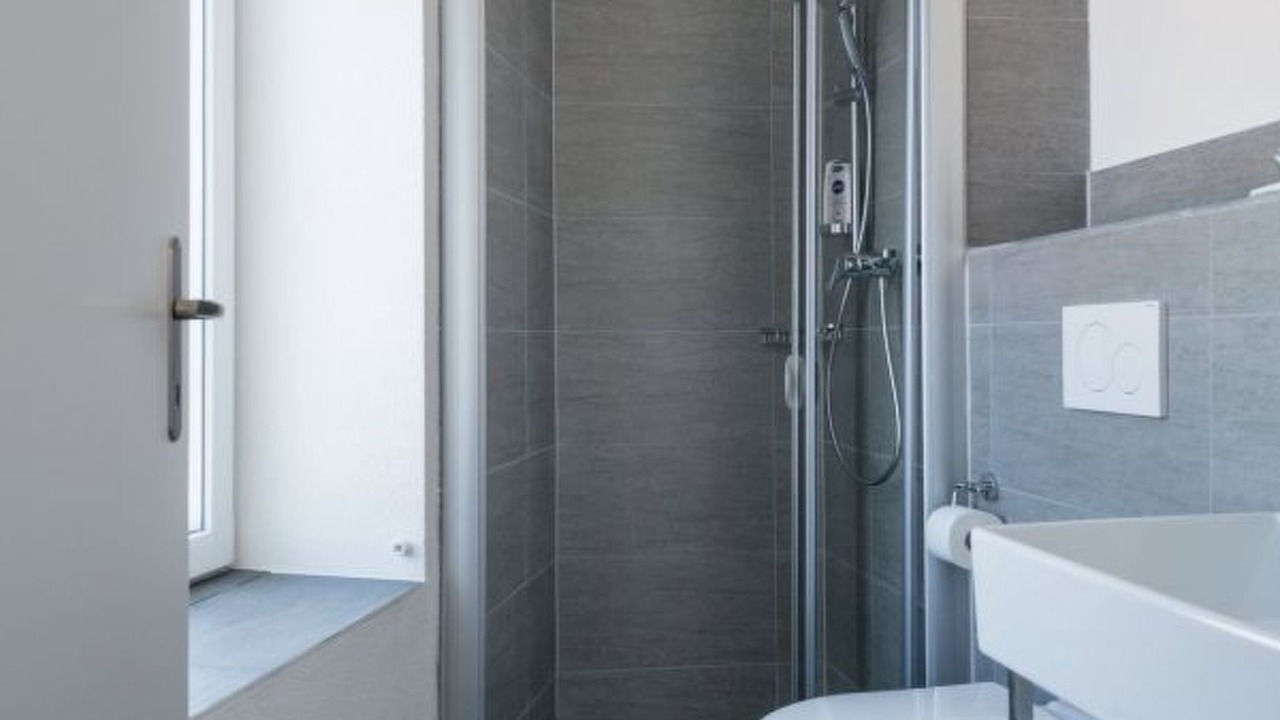 Photo of Bathroom in District 9