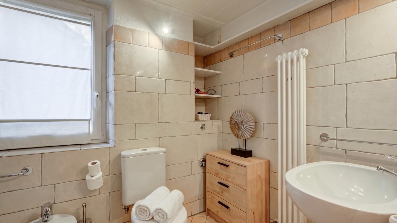 Photo of Bathroom in Morcote