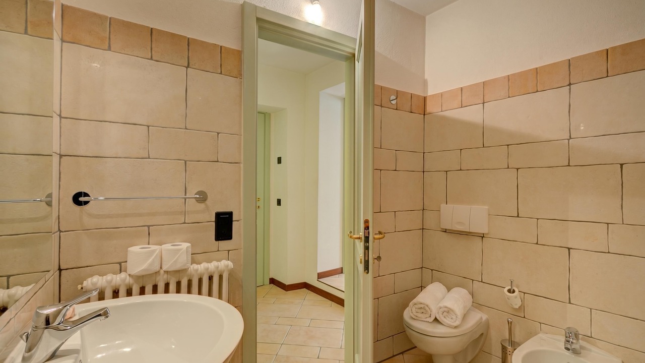 Photo of Bathroom in Morcote