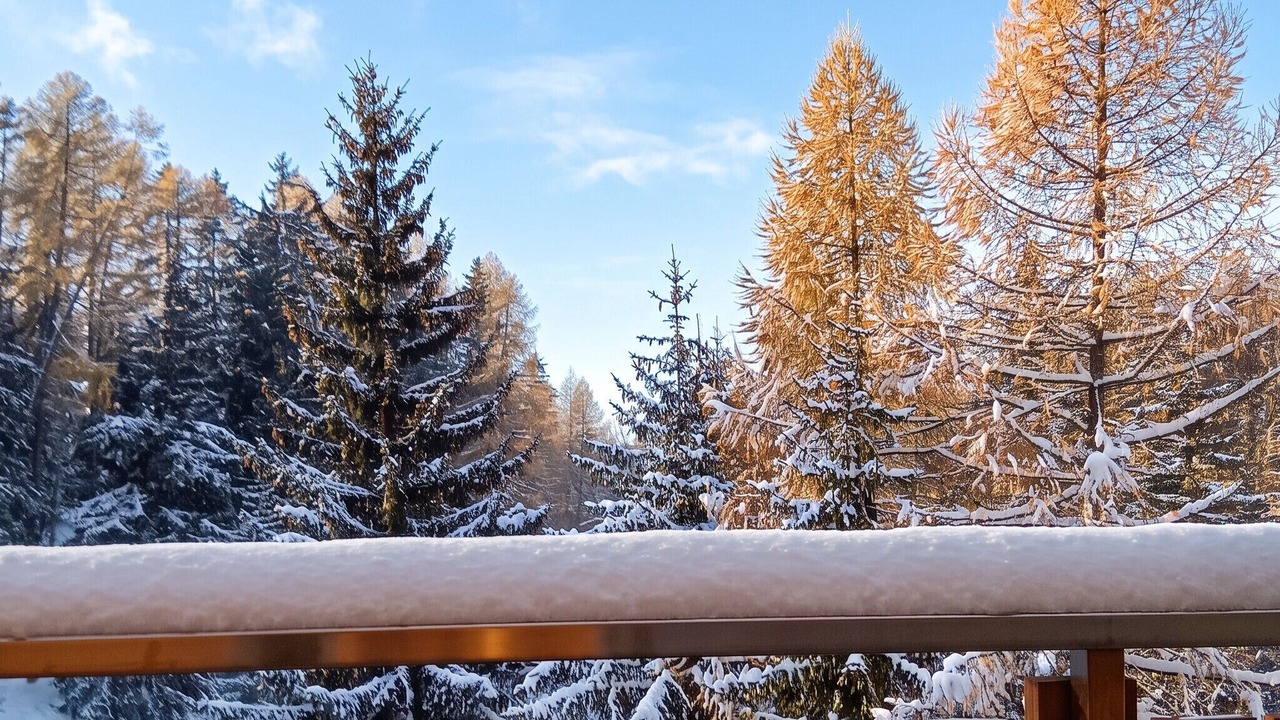 Photo of Outdoor in Noes