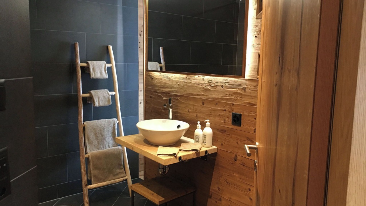 Photo of Bathroom in Degen