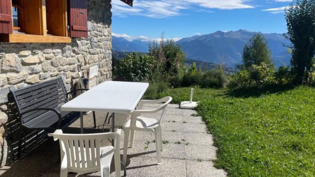 Photo of Others in Monteiller