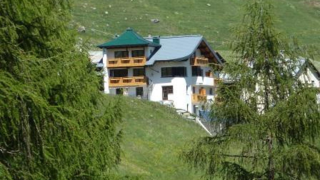Photo of Others in Ravaisch