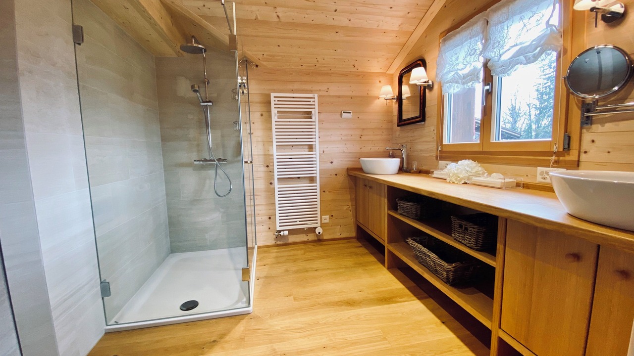Photo of Bathroom in Braunwald
