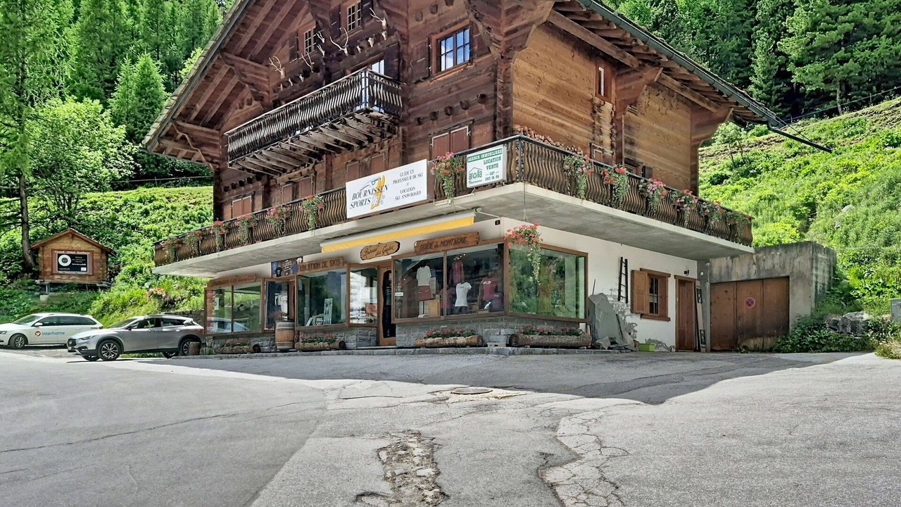 Photo of Others in Arolla