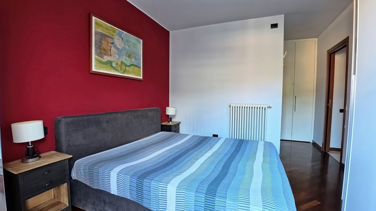 Photo of Bedroom in Como