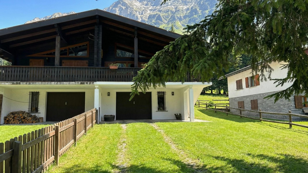 Photo of Outdoor in Mesocco