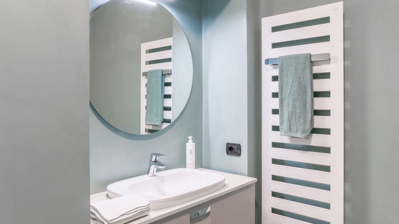 Photo of Bathroom in Como City Centre