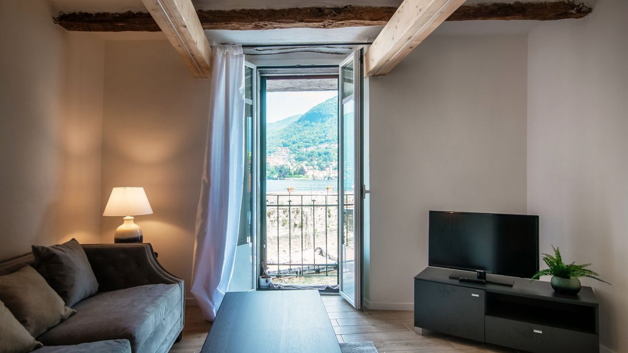 Photo of Livingroom in Moltrasio