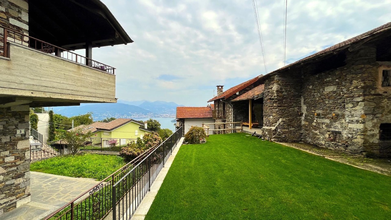 Photo of Patio Balcony in Someraro