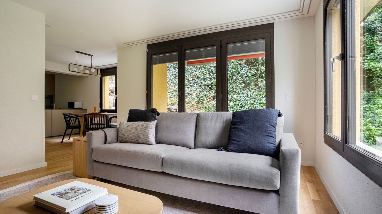 Photo of Livingroom in Hirslanden