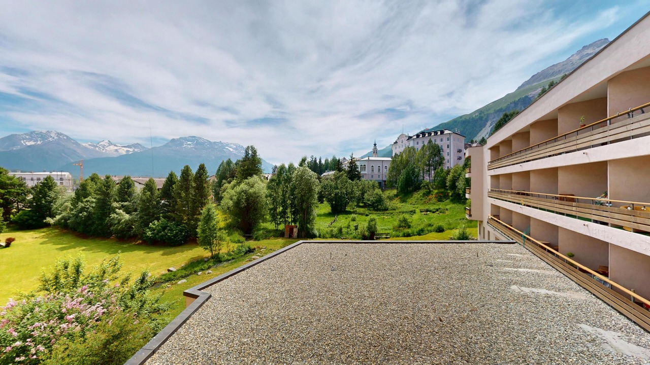 Photo of Outdoor in Samedan