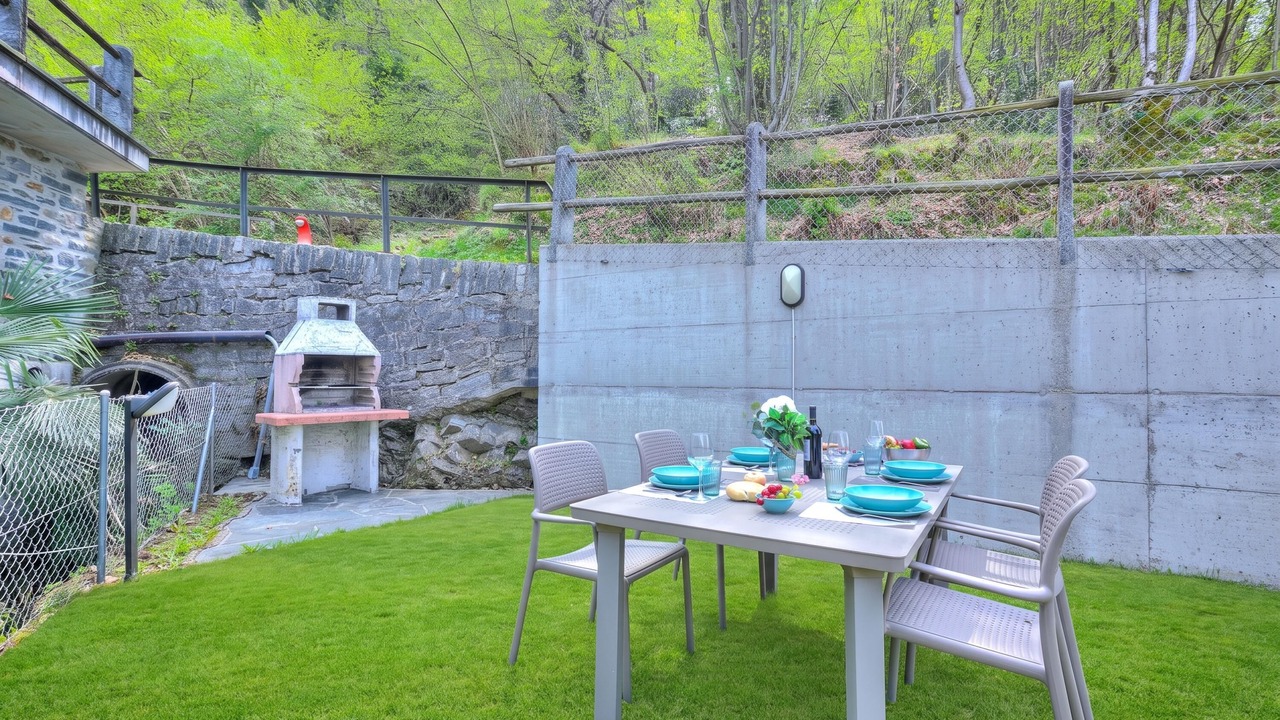 Photo of Outdoor in Caviano