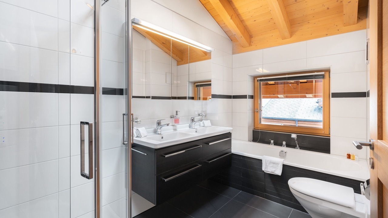 Photo of Bathroom in Grindelwald