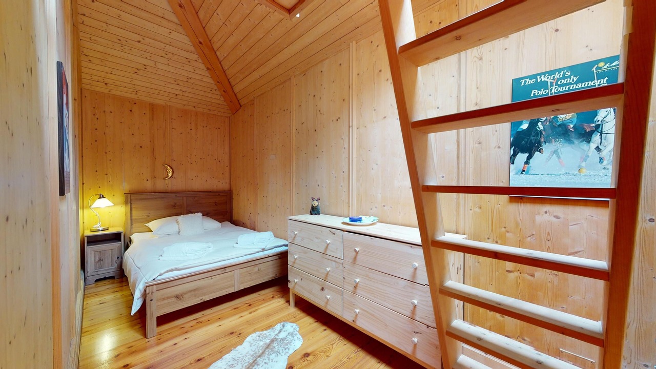 Photo of Others in Samedan