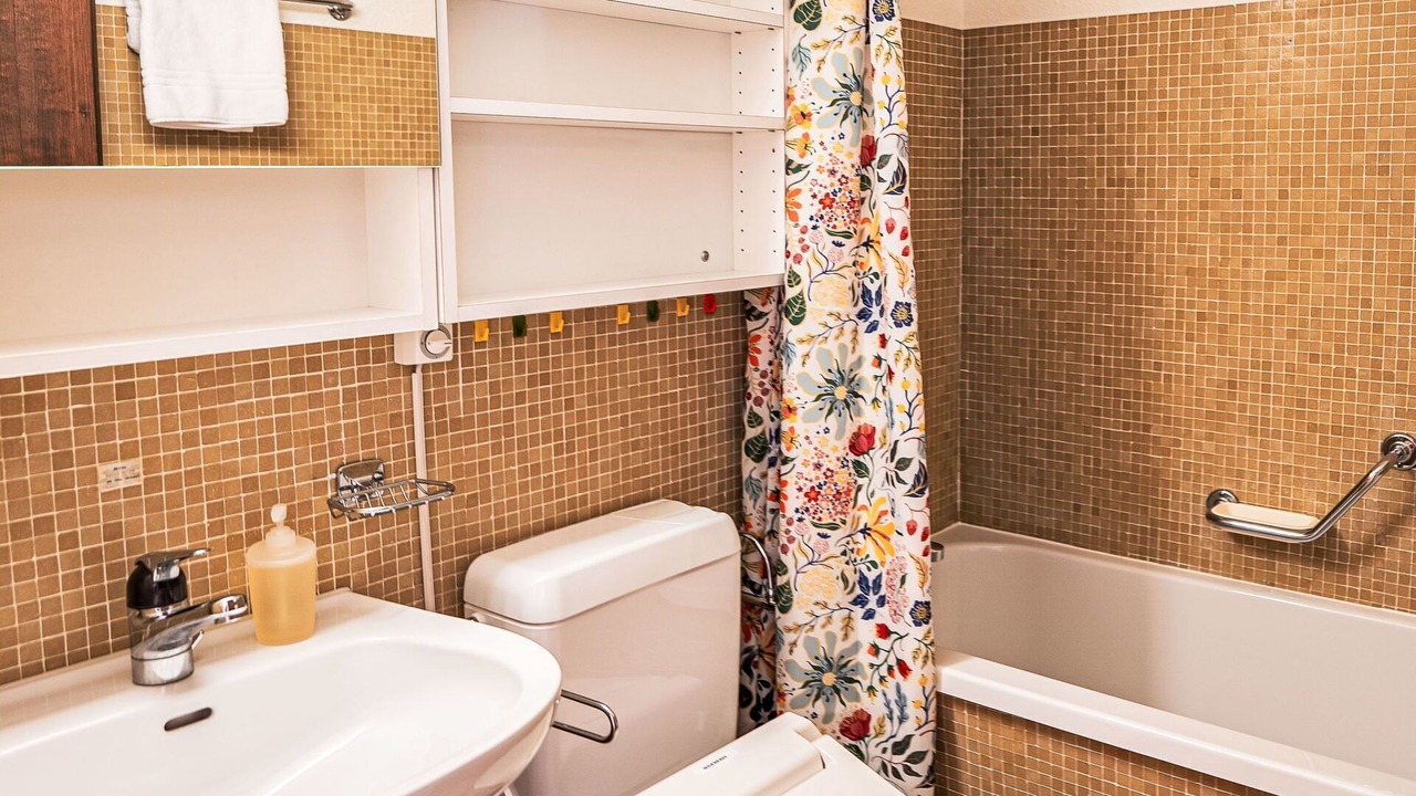 Photo of Bathroom in Samedan