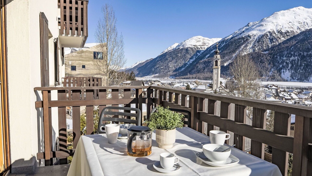 Photo of Others in Samedan