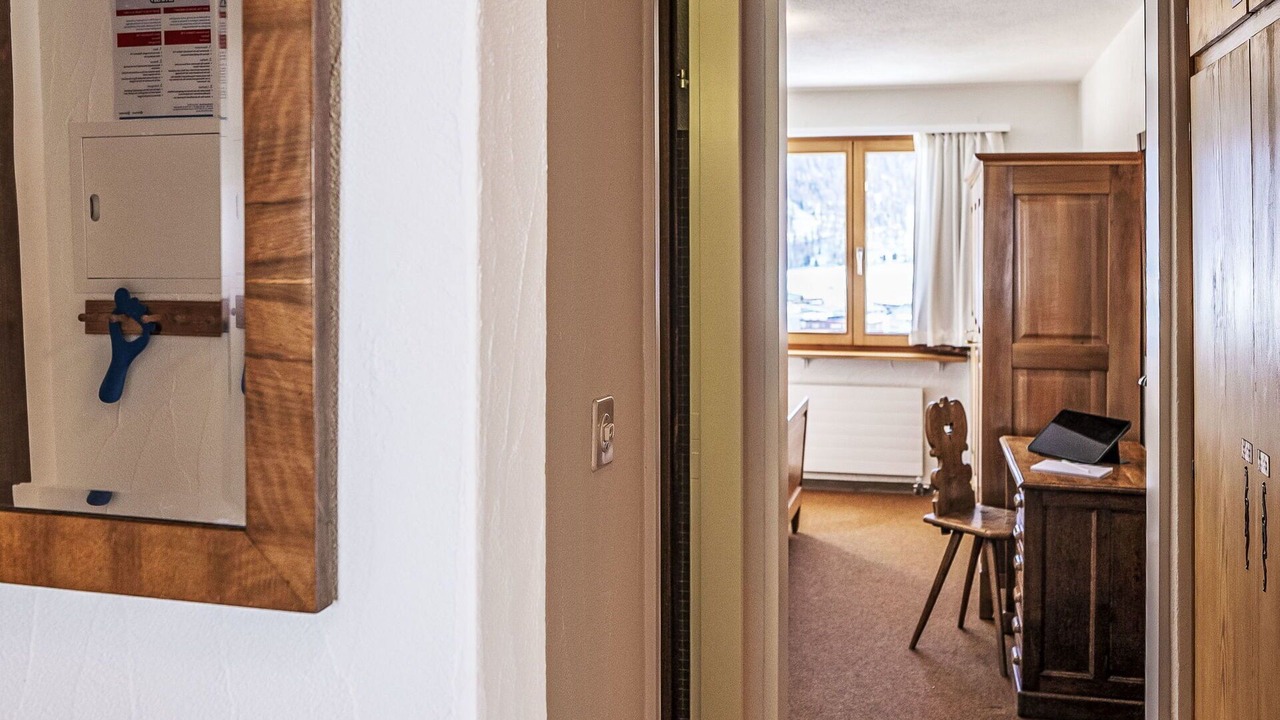 Photo of Bedroom in Samedan