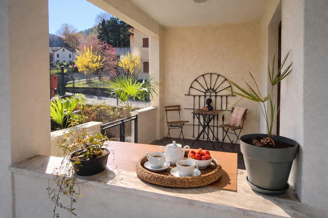 Photo of Patio Balcony in Lanzo d'Intelvi