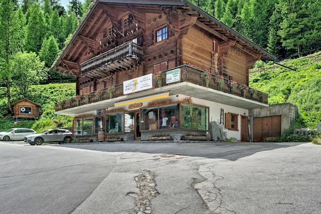 Photo of Others in Arolla