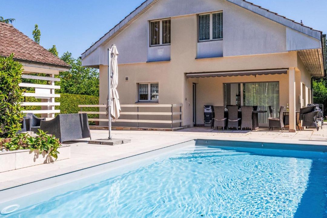 Photo of Others in Genthod