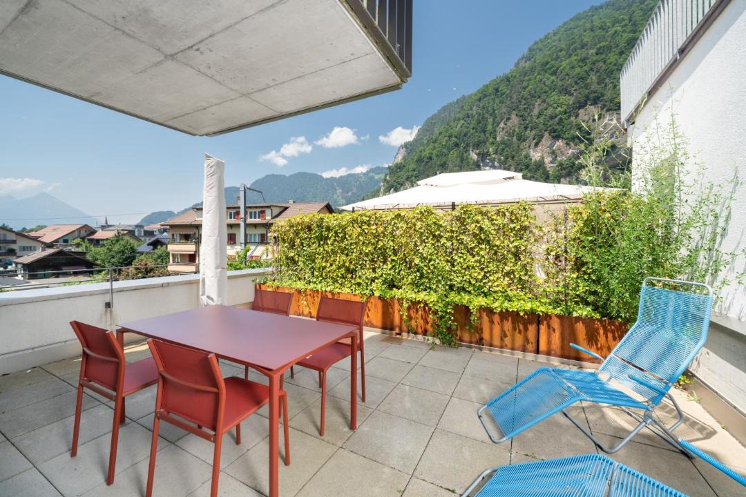 Photo of Others in Central Interlaken