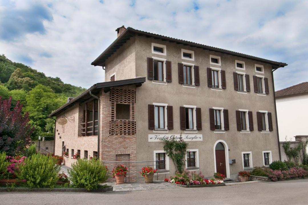 Photo of Others in Seseglio