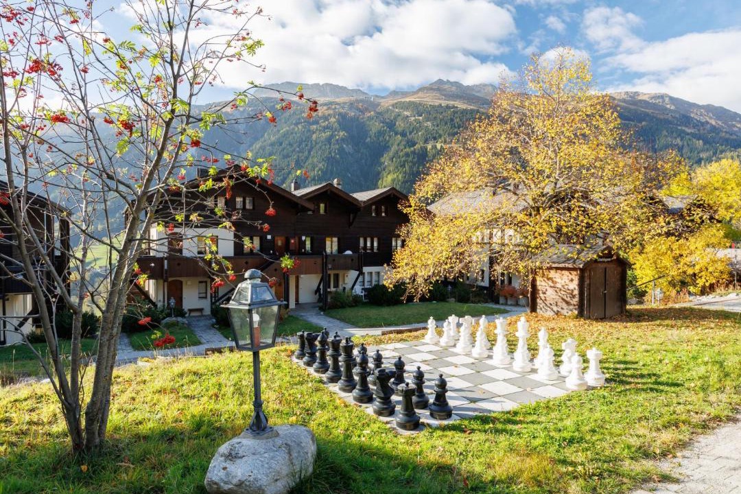 Photo of Others in Ernen