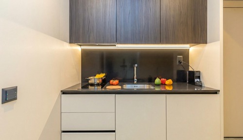 Family Studio, Microwave (ICON H Lugano 206 Suite Micro-Living)