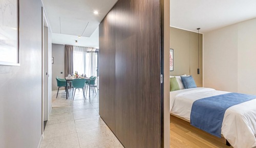 Family Apartment, 1 Bedroom, 2 Bathrooms (ICON H Lugano 501 Suite Business)