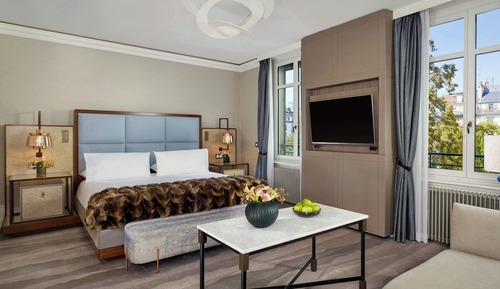 Suite, 1 Bedroom, Garden View