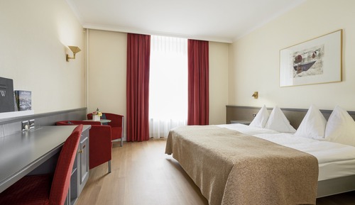 Executive Double Room with lake view - without balcony