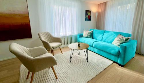 Two-Bedroom Apartment with Lake View
