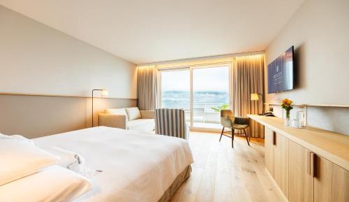 Deluxe Double Room with Balcony